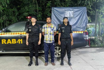 নোয়াখালীতে আওয়ামী লীগ নেতাকে হত্যার ঘটনায় একজন গ্রেফতার