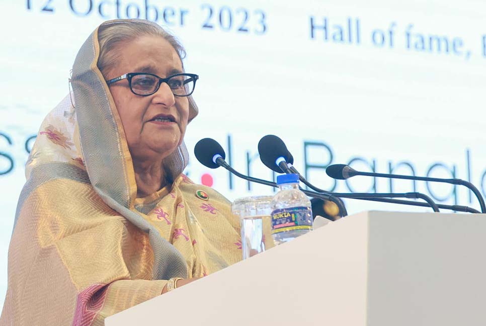 ব্র্যান্ড বাংলাদেশ গড়ে তোলার আহ্বান প্রধানমন্ত্রীর

