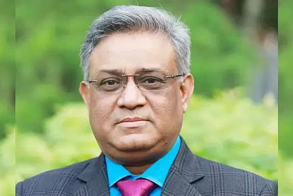 ঢাকা বিশ্ববিদ্যালয়ের নতুন উপাচার্য অধ্যাপক মাকসুদ কামাল

