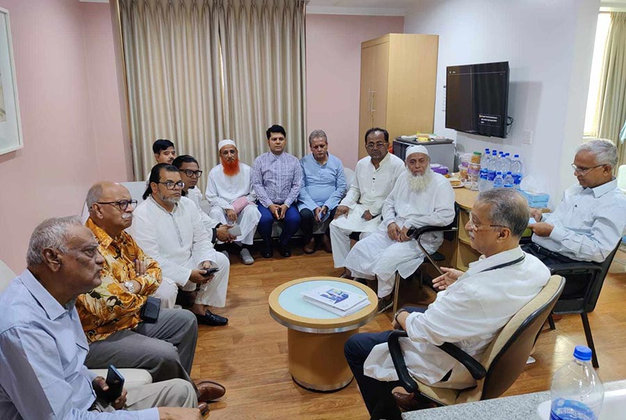 খালেদা জিয়ার স্বাস্থ্যের খোঁজ নিলেন ১২ দলীয় জোটের শীর্ষনেতারা