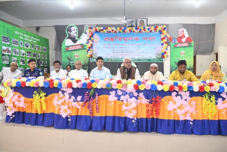 পূজা উদযাপনের সুন্দর পরিবেশ তৈরি করার দায়িত্ব আমাদের সকলের: ডেপুটি স্পিকার