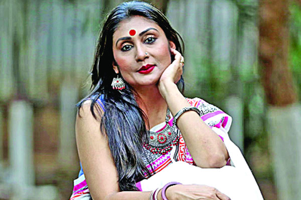 ভিন্ন চরিত্র নিয়ে বন্যা মির্জা