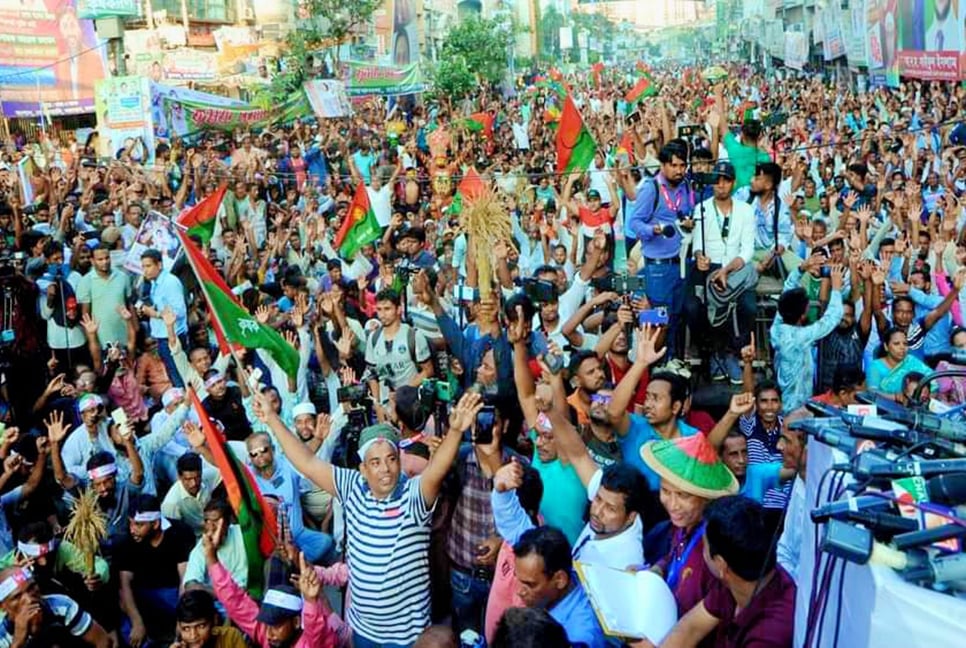 নয়াপল্টনে বিএনপির সমাবেশ শুরু


