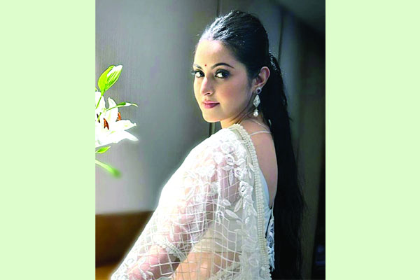 ‘সুবিধাবাদীদের বিরুদ্ধে পরী