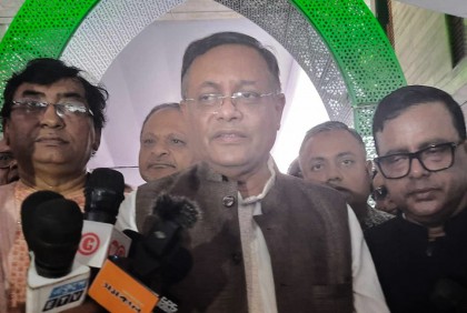 দেশকে বিশ্ব বেনিয়াদের হাতে তুলে দিতে চায় বিএনপি : তথ্যমন্ত্রী