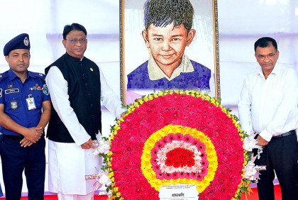 ‘বেঁচে থাকলে শেখ হাসিনার প্রেরণার উৎস হতেন শেখ রাসেল’