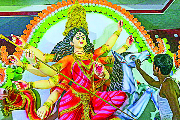 দেবী দুর্গার বোধন আজ