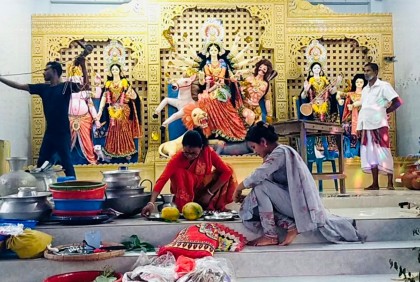 ভালুকায় ৬৭ মণ্ডপে দুর্গোৎসবের আনুষ্ঠানিকতা শুরু