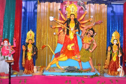 বগুড়ায় দুর্গাপূজার নিরাপত্তায় আইনশৃঙ্খলা বাহিনীর ৬ হাজার সদস্য