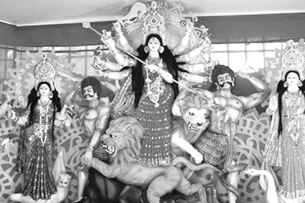 দুর্গোৎসবের সামাজিক বন্ধন