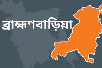 চার মাসের শিশুকে পুকুরে ফেলে দেয় মা