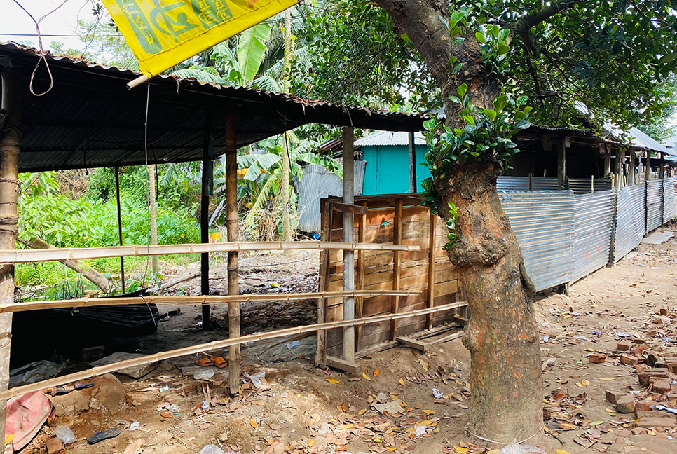 ভালুকায় দোকানপাট ভাঙচুরের অভিযোগ 