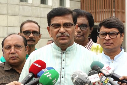 মিথ্যা প্রলোভন দিয়ে কর্মসূচির নামে নেতা-কর্মীদের ঢাকায় নিয়ে যাচ্ছে বিএনপি: হানিফ