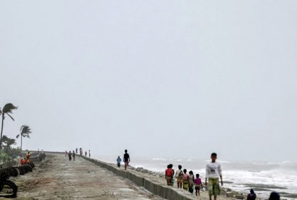 ঘূর্ণিঝড় ‘হামুন’ মোকাবিলায় প্রস্তুতি সভা অনুষ্ঠিত