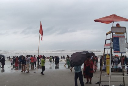 ঘূর্ণিঝড় হামুনে কক্সবাজারে ব্যাপক প্রস্তুতি, পর্যটকদের সতর্কতা