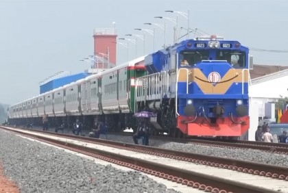 ঢাকা-মাওয়া রেলপথে যাত্রী ট্রেনের গতি পরীক্ষা