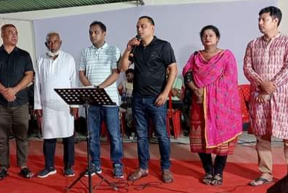 ফুলপুর থানার উদ্যোগে বঙ্গবন্ধুর জীবন ও কর্ম নিয়ে নির্মিত  সিনেমা প্রদর্শনী