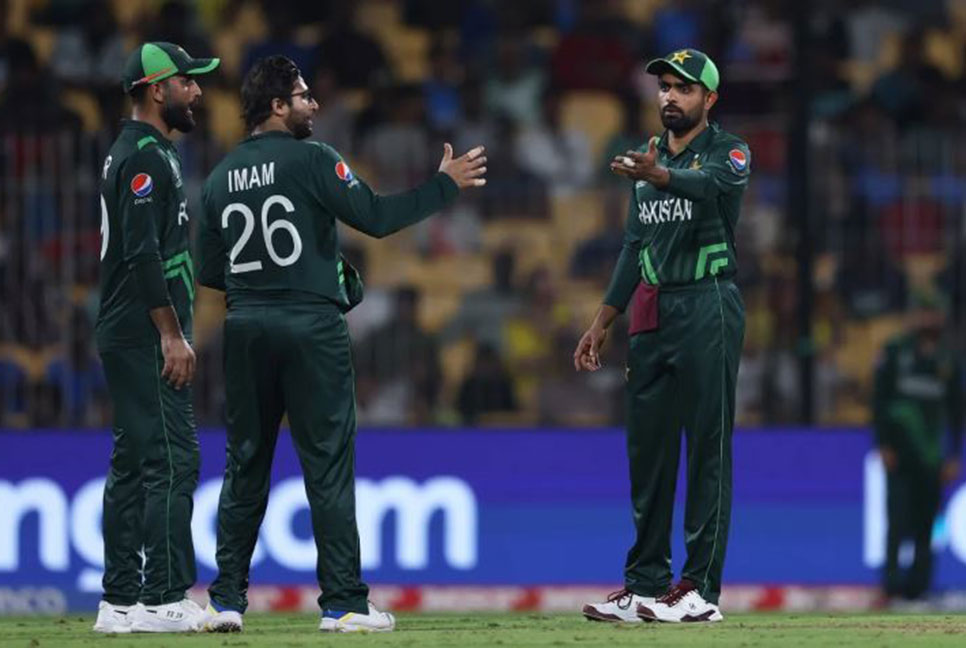 ‘আম্পায়ার্স কল যেটা হয়ে গেছে, সেটা খেলারই অংশ’