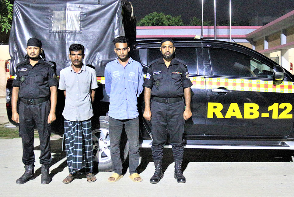 সিরাজগঞ্জে গৃহবধূ হত্যায় স্বামী ও শ্বশুর গ্রেফতার