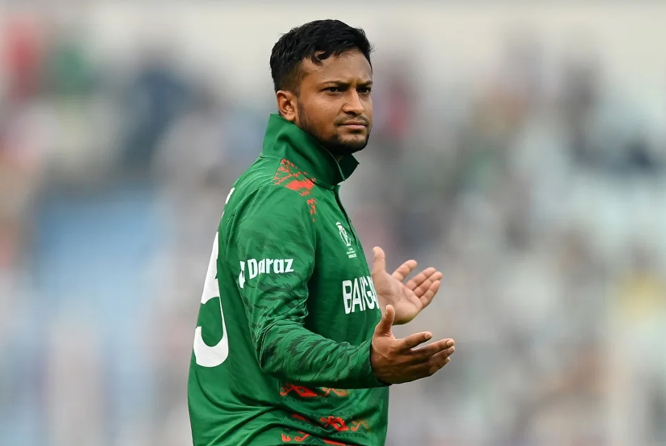 বিশ্বকাপে যে রেকর্ড গড়লেন সাকিব
