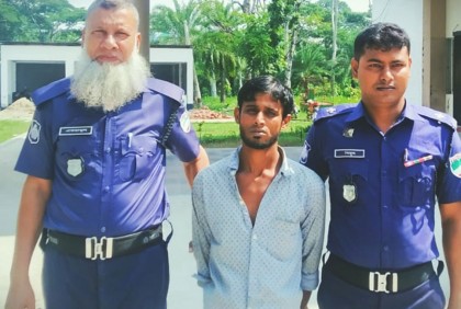 বাগেরহাটে মাদক কারবারি আটক