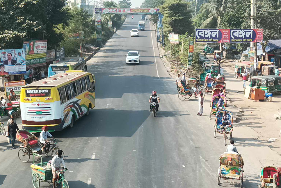 নরসিংদীতে পালিত হচ্ছে বিএনপির হরতাল