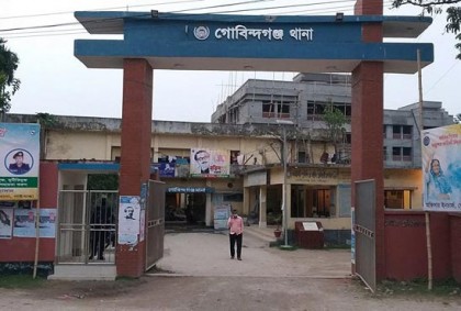 ৩ পিকেটারকে ছিনিয়ে নেয়ায় পুলিশের মামলা, আটক ৪