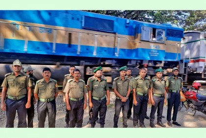জনগণের জানমাল নিরাপত্তায় দিনাজপুরে আনসার মোতায়েন