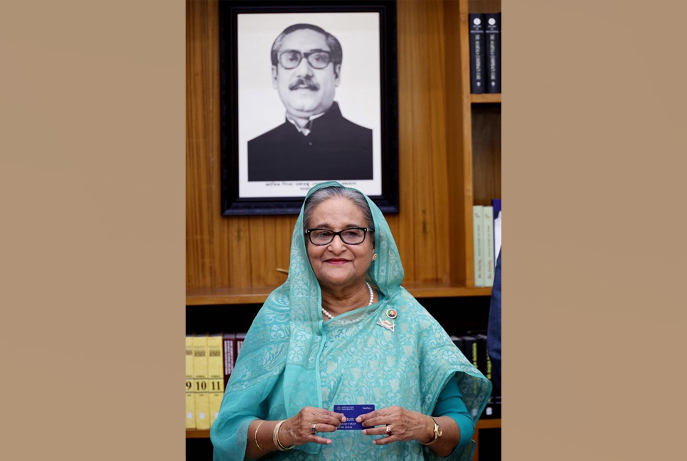 ‘টাকা পে’ কার্ড উদ্বোধন করলেন প্রধানমন্ত্রী