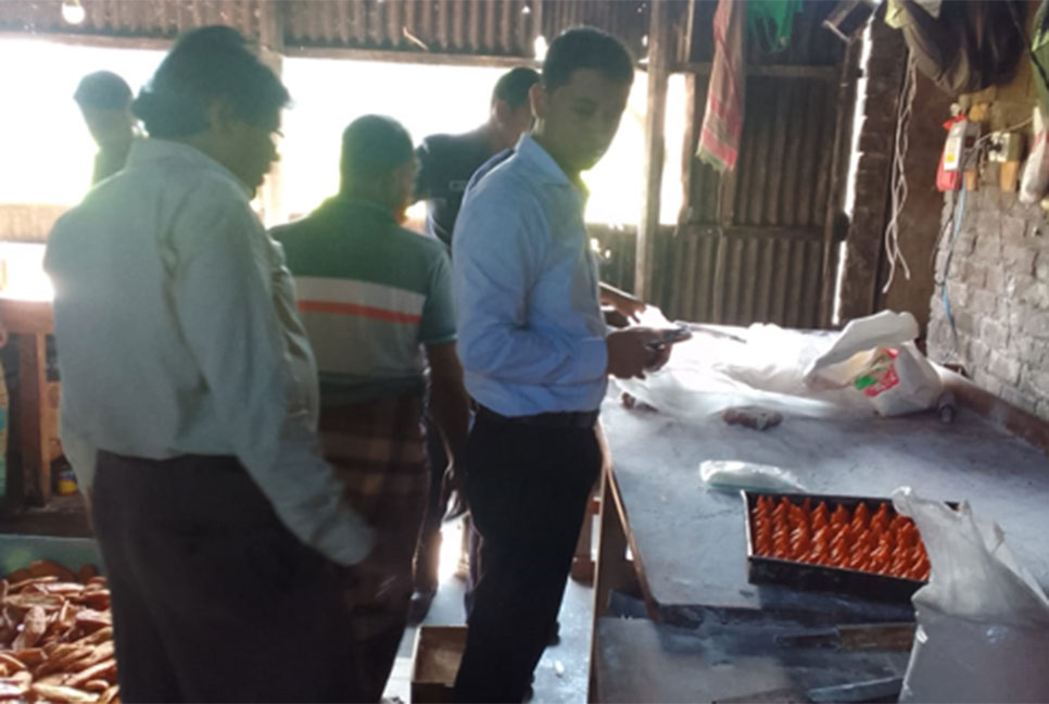 কুষ্টিয়ায় দুই ব্যবসায়ীকে জরিমানা