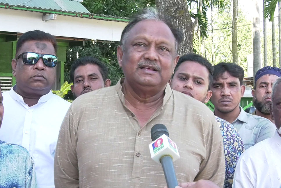 পোশাক শিল্প নিয়ে সহিংসতা হলে কঠোর ব্যবস্থা : বাণিজ্যমন্ত্রী