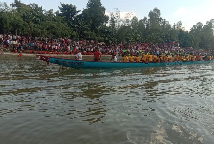 দেবী চৌধুরাণী স্মরণে 
নৌকা বাইচ 