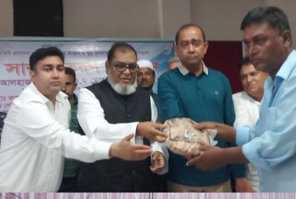 কালিয়াকৈরে বিনামূল্যে বীজ ও সার বিতরণ