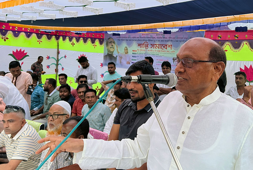 ‘আওয়ামী লীগের সামনে আন্দোলন করে টিকে থাকার শক্তি কারো নেই’