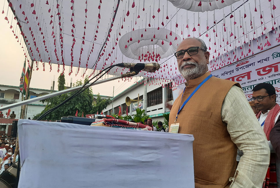 আমি আদর্শ আর কাদের সিদ্দিকীর সঙ্গে থাকি: লতিফ সিদ্দিকী