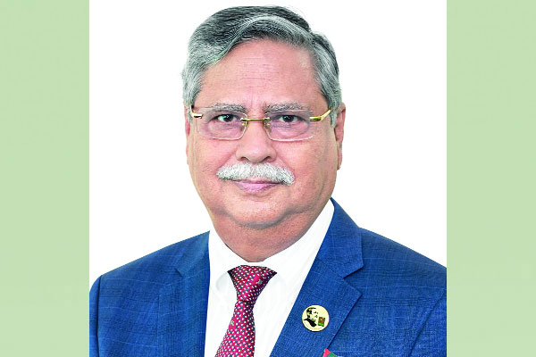 দায়িত্ব পালনের প্রতিটি ক্ষেত্রে সংবিধান অনুসরণ করতে হবে