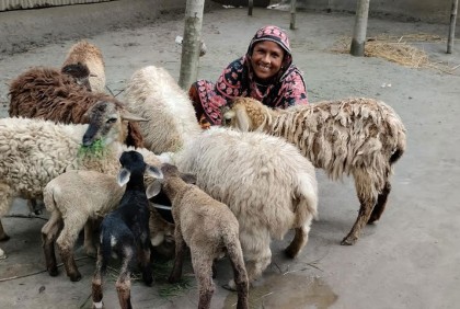 পাল্টে যাচ্ছে চরের মানুষের জীবনযাত্রা