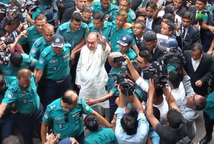 রিমান্ড শেষে আদালতে মির্জা আব্বাস

