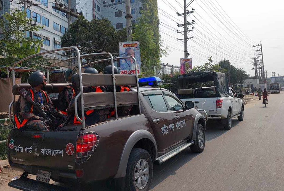 সারা দেশে ২২৮ প্লাটুন বিজিবি মোতায়েন

