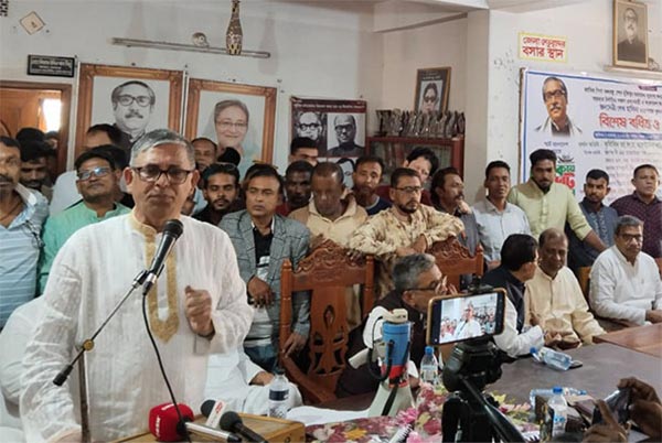 বিএনপি-জামায়াত সন্ত্রাস করলে হাত পুড়িয়ে দেব: বাহাউদ্দিন নাছিম