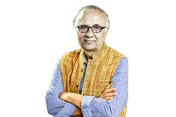 অভিনয় করার মতো যথেষ্ট মঞ্চ নেই