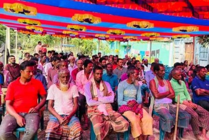 সরিষা চাষের বিষয়ে কৃষকদের সাথে মতবিনিময় 