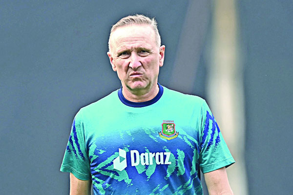 শোকজ পাবেন ডোনাল্ড