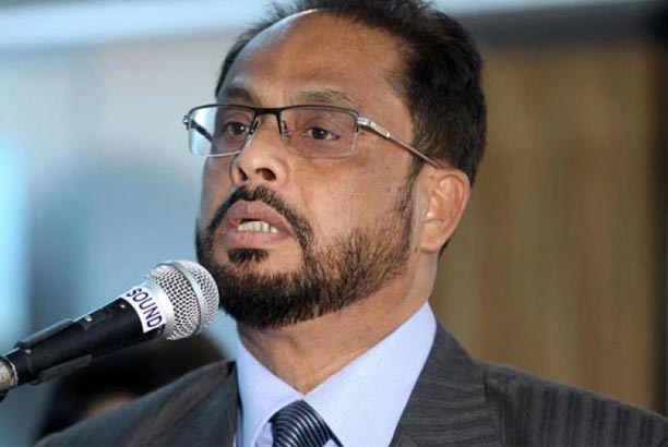 শ্রমিকদের বেতন বাড়ান অথবা নিত্যপণ্যের দাম কমান: জি এম কাদের