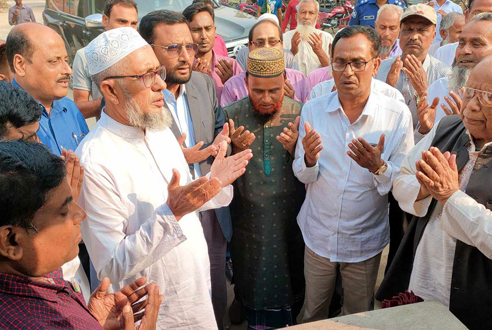 ঠাকুরগাঁওয়ে সামাজিক নিরাপত্তা ও উন্নয়ন বিষয়ক জনসভা