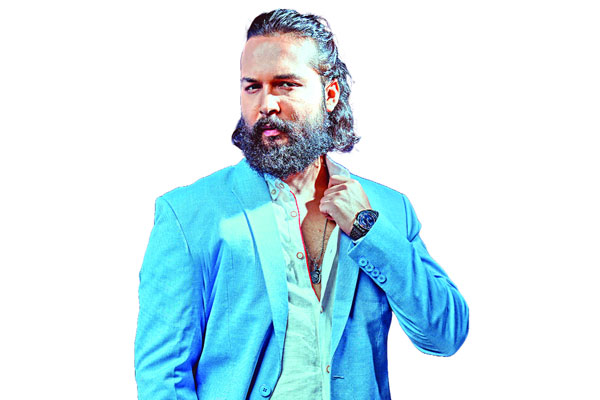 আমাদের ছবির প্রতি দর্শক আগ্রহ বাড়ছে
