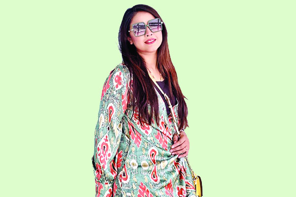 ঐশীর মধ্যে কোনো পরিবর্তন নেই