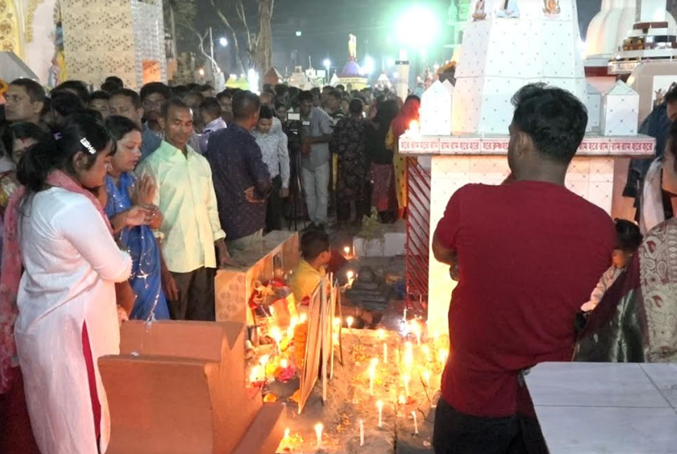 বরিশালে উপমহাদেশের সর্ববৃহৎ দিপাবলী উৎসব, পুণ্যার্থীদের মিলনমেলা 