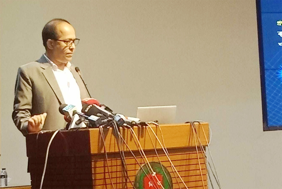 ‘অনলাইনে মনোনয়নপত্র দাখিল অসম্ভব কিছু না’


