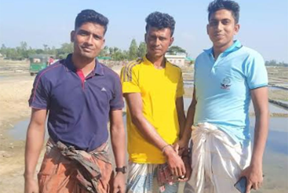 কুতুবদিয়ায় পলাতক আসামি গ্রেফতার